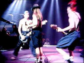 Red Hot Chili Peppers Stone Cold Bush (Live)